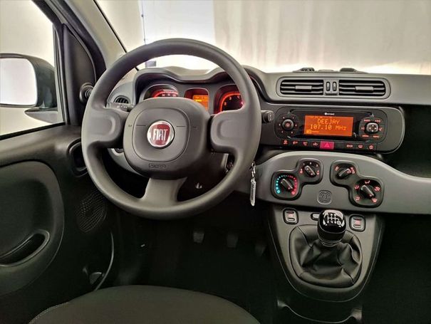 Fiat Panda Cross 1.0 Hybrid City 51 kW image number 15