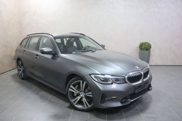 BMW 330i Touring Sport Line 190 kW image number 6