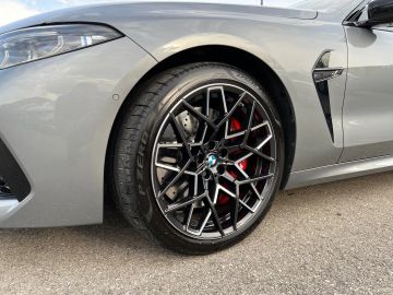 Car image 37