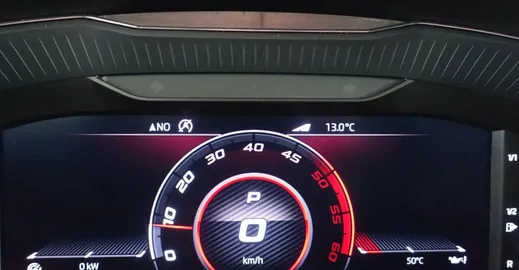 Car image 33