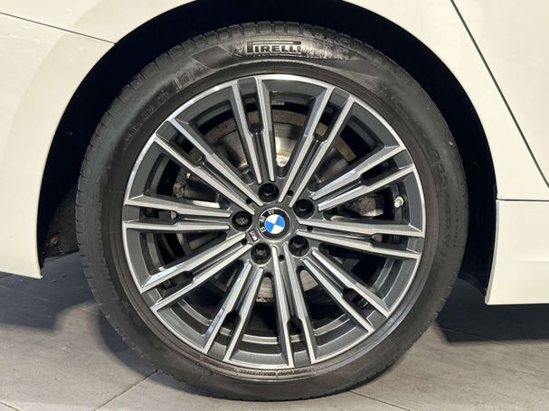 BMW 330d Touring M Sport 210 kW image number 5