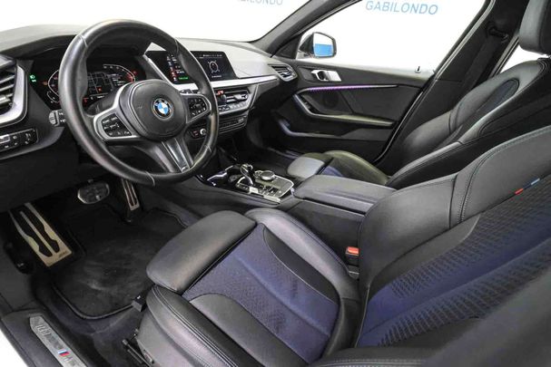 BMW 118i 103 kW image number 28