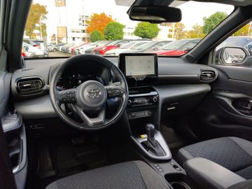 Car image 11