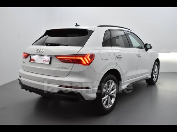 Audi Q3 1.4 TFSIe S tronic S-line 180 kW image number 3