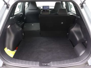 Car image 36