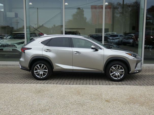 Lexus NX 300 h AWD 145 kW image number 26