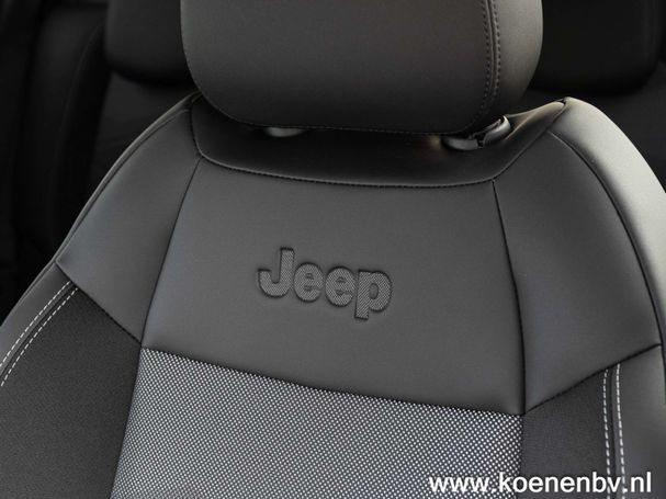 Jeep Avenger 1.2 74 kW image number 21