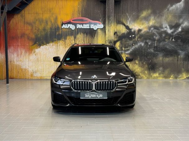 BMW 530i Touring M 180 kW image number 3