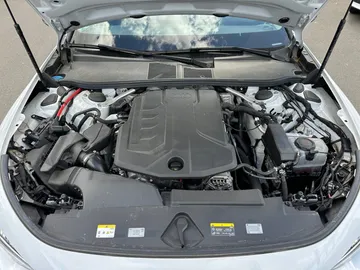 Car image 29