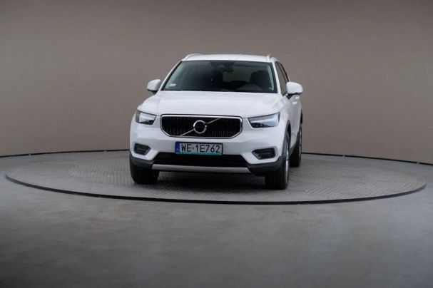 Volvo XC40 110 kW image number 2