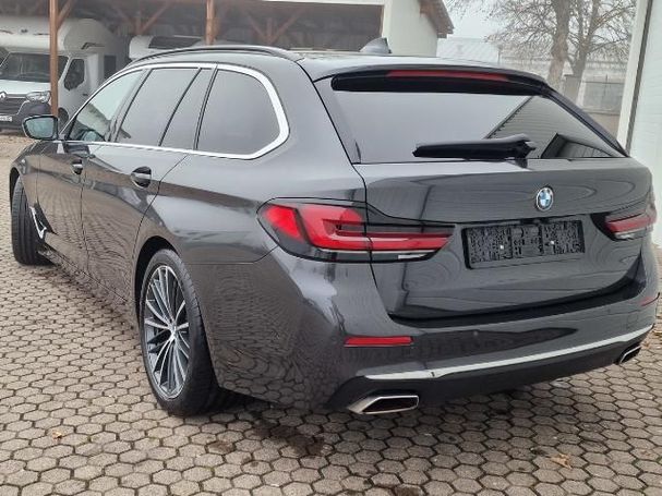 BMW 530d Touring xDrive 210 kW image number 6