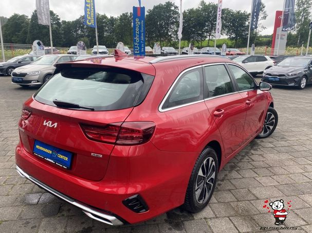 Kia Ceed 1.6 Plug-in Hybrid 104 kW image number 2