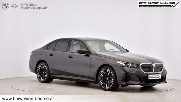 BMW i5 M60 xDrive 442 kW image number 3