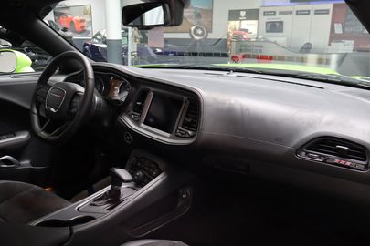 Car image 33