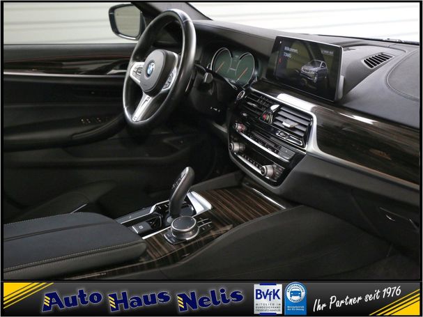 BMW 550i xDrive 339 kW image number 17