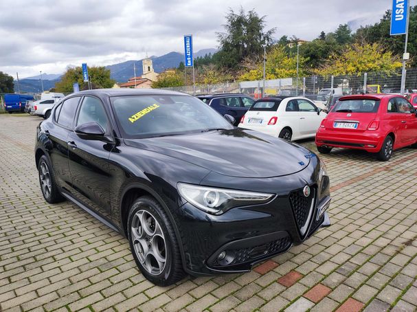 Alfa Romeo Stelvio 2.2 140 kW image number 2