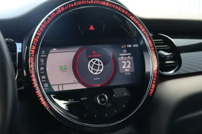 Car image 29