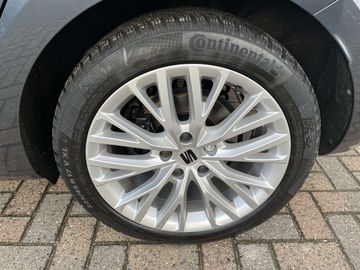 Car image 41