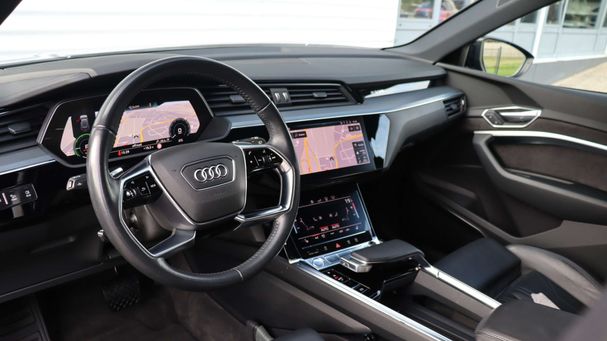 Audi e-tron 55 quattro 300 kW image number 8