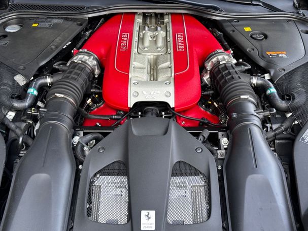 Ferrari 812 Superfast 588 kW image number 9