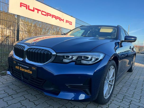 BMW 320d Touring Sport Line 140 kW image number 2