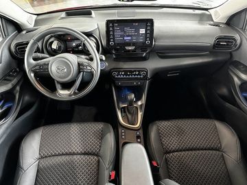 Car image 8