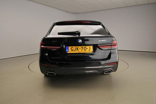 BMW 530 Touring xDrive 215 kW image number 3