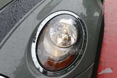 Car image 31