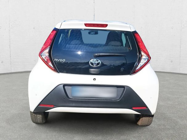 Toyota Aygo 53 kW image number 6