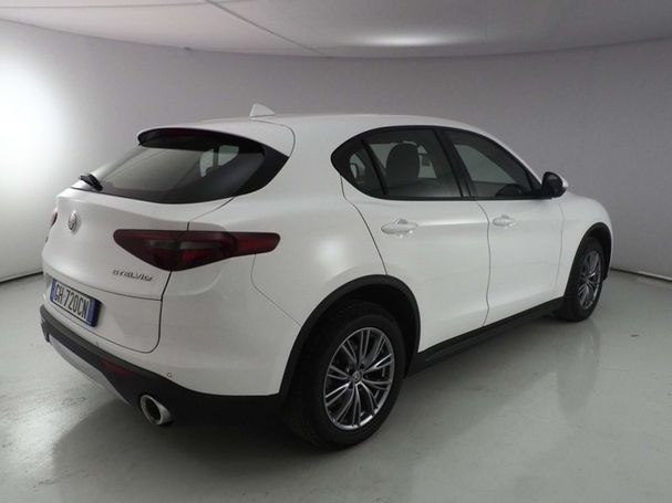 Alfa Romeo Stelvio 2.2 140 kW image number 8