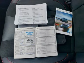 Car image 32