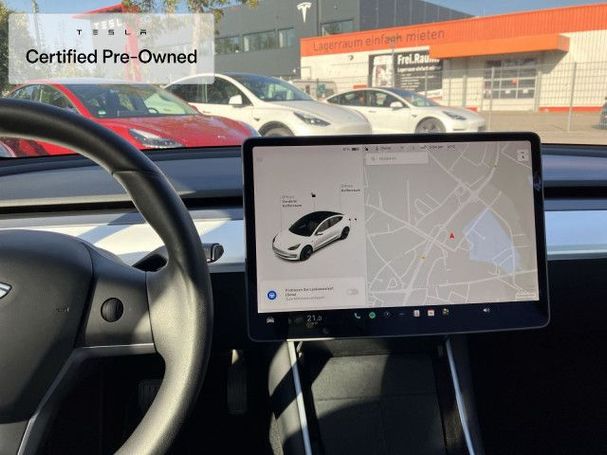 Tesla Model 3 Long Range AWD 258 kW image number 13