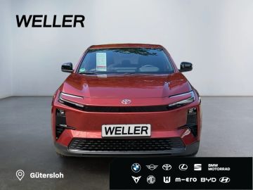 Car image 3