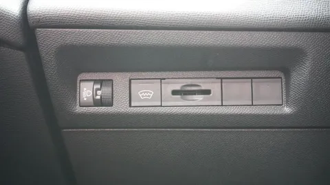 Car image 50
