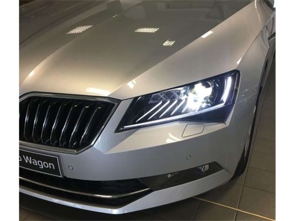 Skoda Superb 2.0 TDI 110 kW image number 4