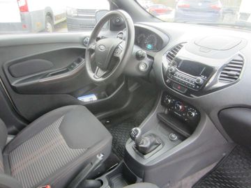 Car image 11