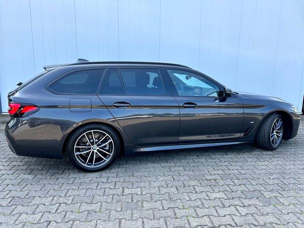 BMW 520d Touring xDrive 140 kW image number 10