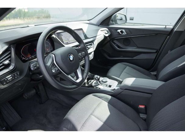 BMW 116i 80 kW image number 4