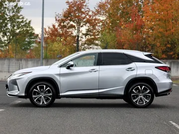 Car image 28