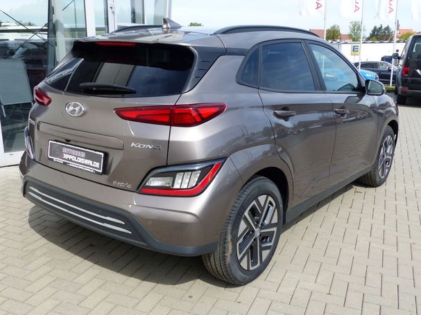 Hyundai Kona 100 kW image number 3