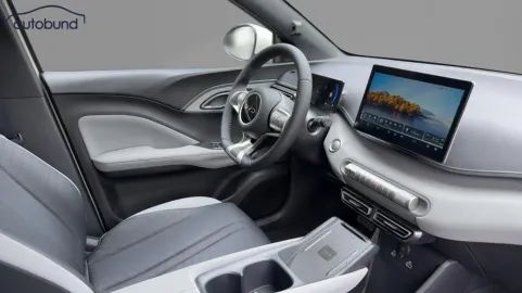 Car image 5
