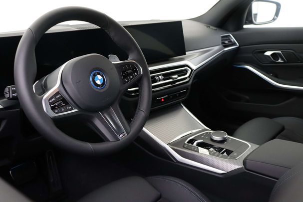 BMW 320 e Touring 150 kW image number 5