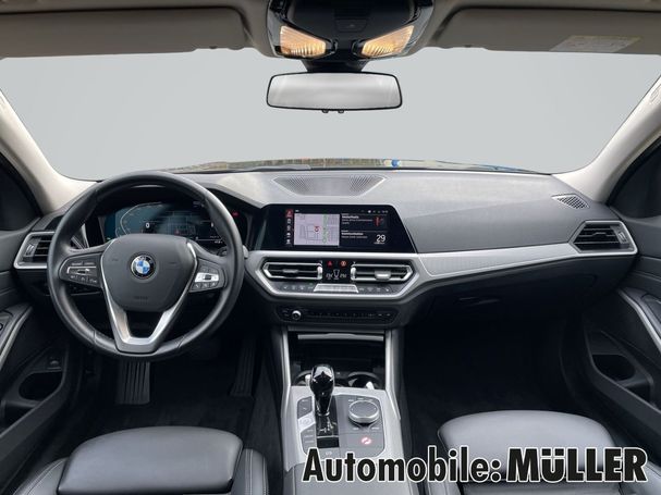 BMW 320d Touring 140 kW image number 14