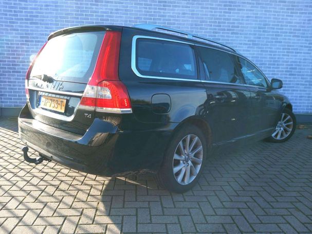 Volvo V70 T4 140 kW image number 3