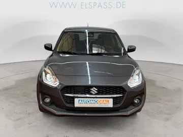 Car image 4
