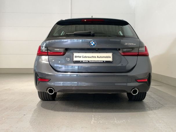 BMW 330e Touring Sport Line 215 kW image number 3