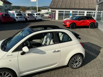 Car image 28