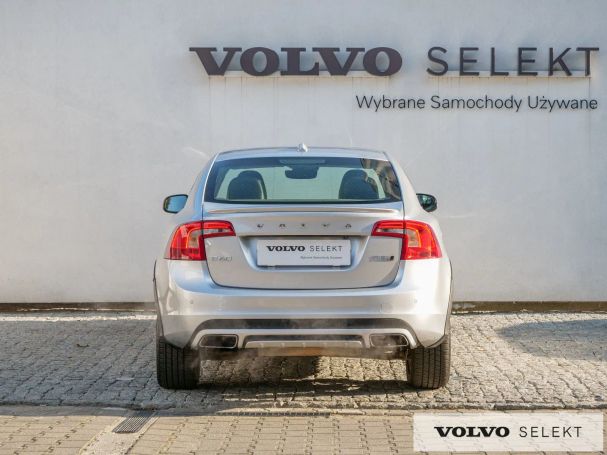 Volvo S60 AWD 184 kW image number 8