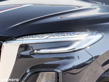 Car image 37