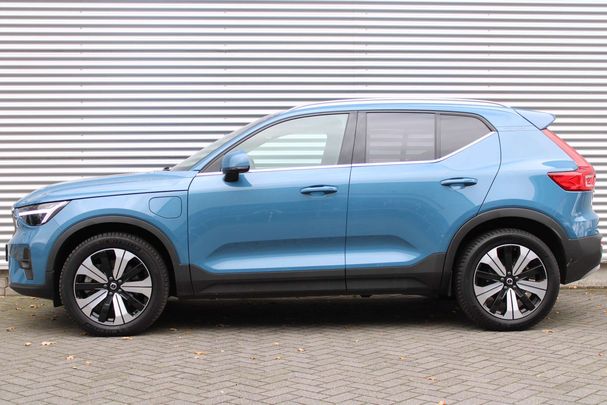 Volvo XC40 T4 Ultimate Bright 155 kW image number 8